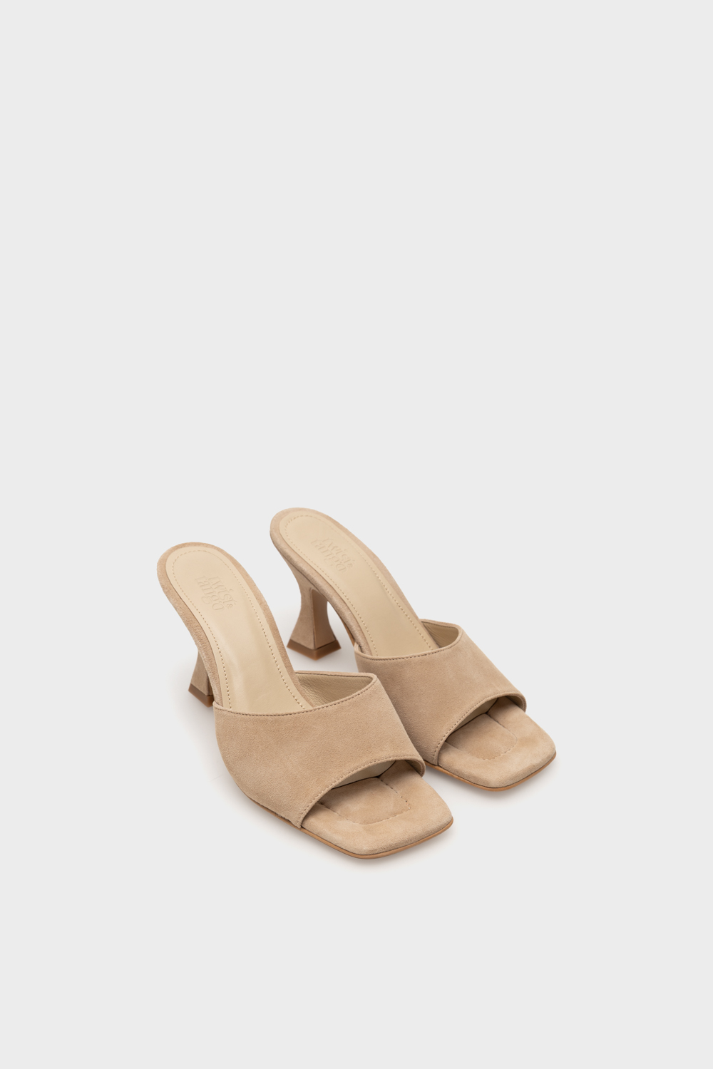 Sacramento Heels - Twist & Tango